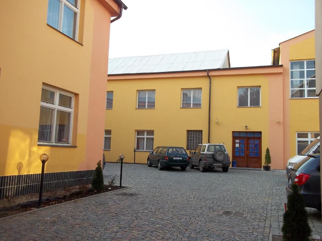 Hotel Marina Hermanuv Mestec Eksteriør billede